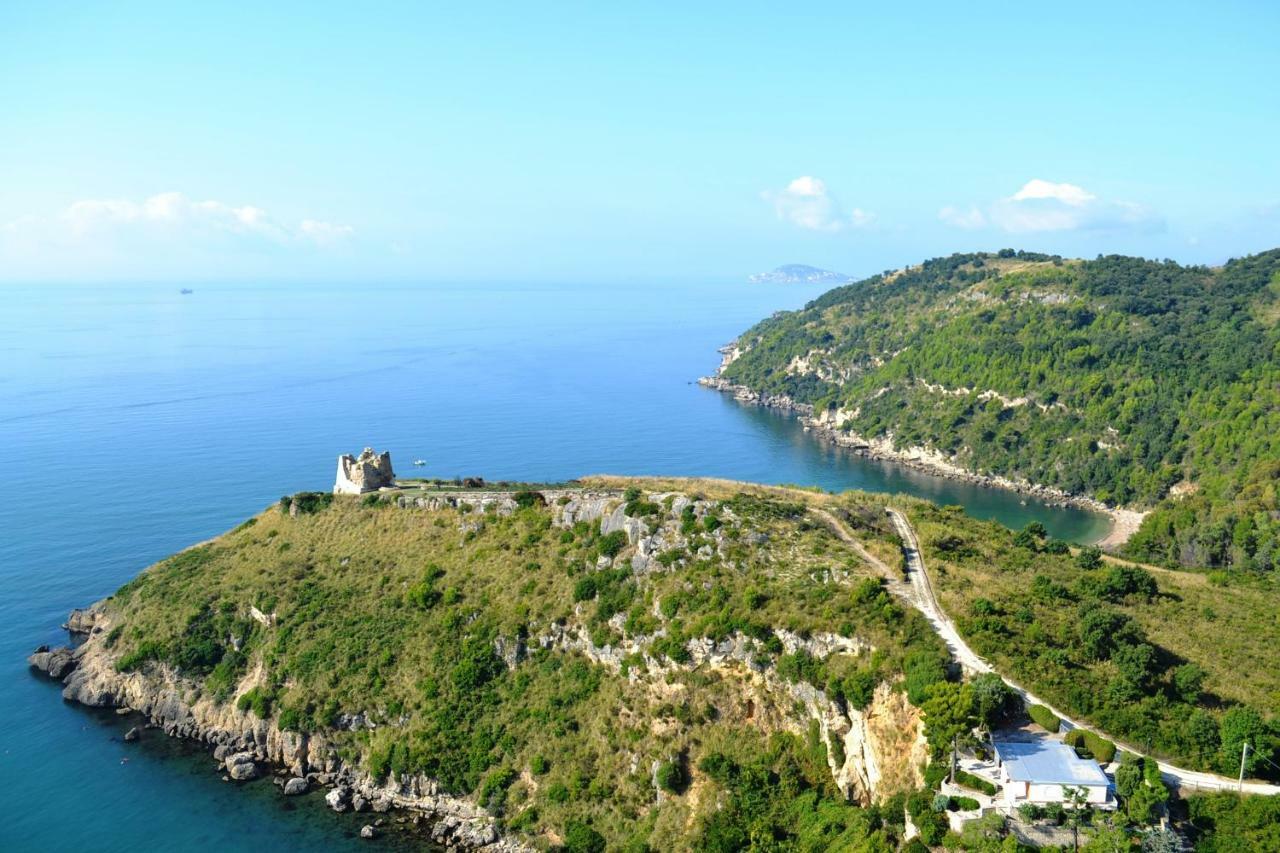B&B Lineablu Formia Buitenkant foto