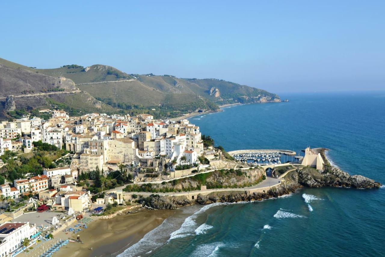 B&B Lineablu Formia Buitenkant foto